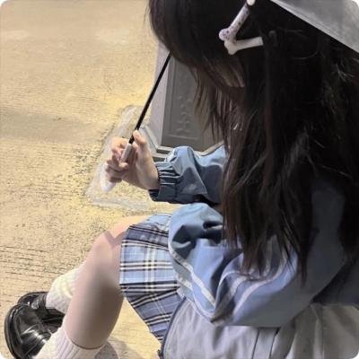 戎马香宵
